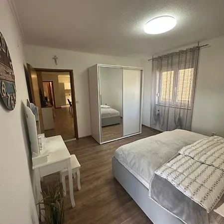 Stan Ruza Apartament *